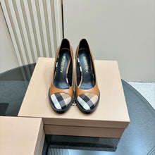 Load image into Gallery viewer, Check Pumps
