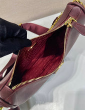 Load image into Gallery viewer, Re Edition Pochette
