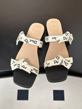 Load image into Gallery viewer, Cotton Sandals
