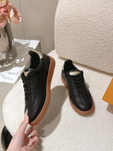 Load image into Gallery viewer, Logo Trainers
