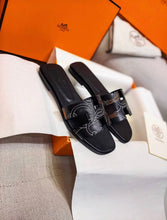 Load image into Gallery viewer, Oran Sandals
