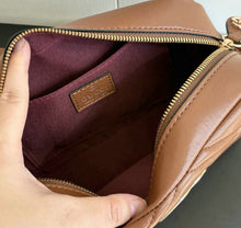 Load image into Gallery viewer, Marmont Small Camera Bag
