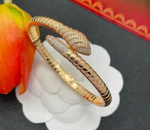 Load image into Gallery viewer, Serpent Bracelet
