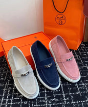 Load image into Gallery viewer, Suede Loafers
