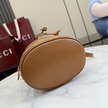 Load image into Gallery viewer, Venice Mini Bucket Bag
