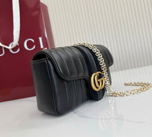 Load image into Gallery viewer, Marmont Small Shoulder Bag
