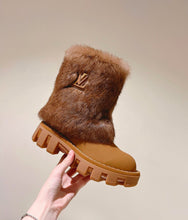Load image into Gallery viewer, Fur Boots
