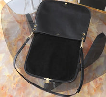 Load image into Gallery viewer, Soft Besace
