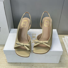 Load image into Gallery viewer, Bow Sandals
