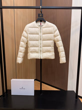 Load image into Gallery viewer, Laurine Jacket
