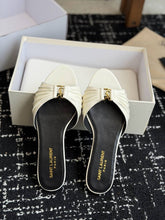 Load image into Gallery viewer, Leather Sandals
