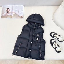 Load image into Gallery viewer, Logo Gilet
