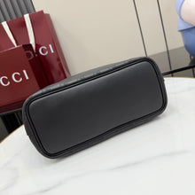 Load image into Gallery viewer, Tribeca Tote Small
