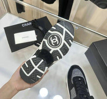 Load image into Gallery viewer, CC Trainers
