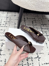 Load image into Gallery viewer, Leather Sandals
