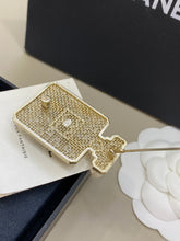 Load image into Gallery viewer, CC Brooch
