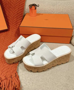 Eze Sandals