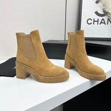 Load image into Gallery viewer, Suede Boots

