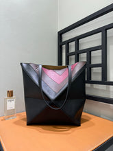 Load image into Gallery viewer, Fold Tote
