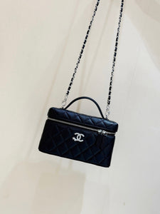 Vanity Shoulder Bag