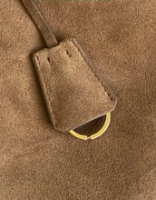 Load image into Gallery viewer, Aimee Medium Shoulder Bag
