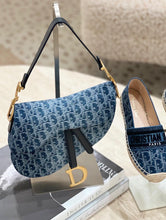 Load image into Gallery viewer, Saddle Bag
