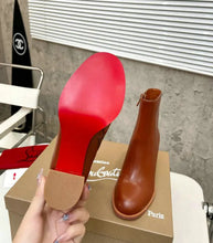 Load image into Gallery viewer, Leather Boots
