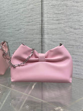 Load image into Gallery viewer, Medium Bow Bag
