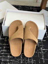 Load image into Gallery viewer, Leather Sandals
