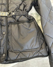 Load image into Gallery viewer, Cygne Jacket
