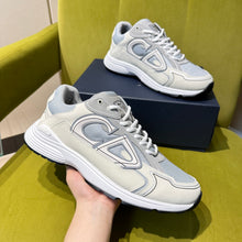 Load image into Gallery viewer, B30 Trainers
