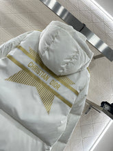 Load image into Gallery viewer, Alps Hooded Down Jacket
