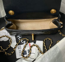 Load image into Gallery viewer, CC Chain Bag
