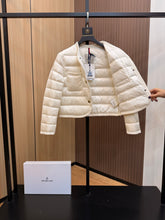 Load image into Gallery viewer, Aristeo Jacket
