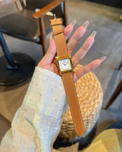 Load image into Gallery viewer, Heure Watch
