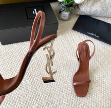 Load image into Gallery viewer, Opium Sandals
