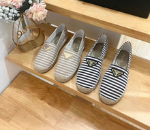 Load image into Gallery viewer, Logo Espadrilles
