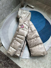 Load image into Gallery viewer, Cypress Jacket
