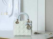 Load image into Gallery viewer, Lady D Mini
