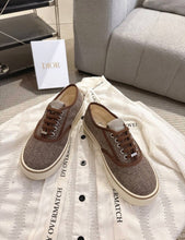 Load image into Gallery viewer, Saltwind Trainers
