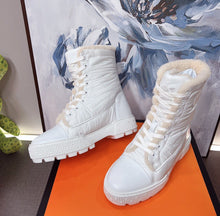 Load image into Gallery viewer, Leather Boots
