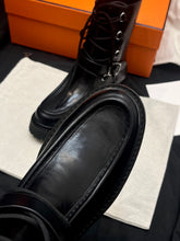 Load image into Gallery viewer, Land Boots
