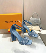 Load image into Gallery viewer, Silhouette Sandals
