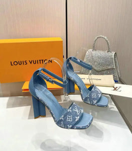 Silhouette Sandals
