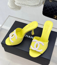 Load image into Gallery viewer, CC Sandals
