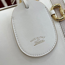 Load image into Gallery viewer, Boston Bag
