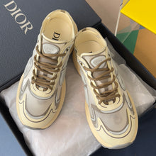 Load image into Gallery viewer, B30 Trainers

