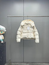 Load image into Gallery viewer, Erea Jacket
