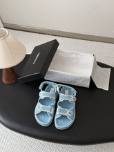 Load image into Gallery viewer, CC Dad Sandals
