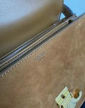 Load image into Gallery viewer, Triomphe Suede
